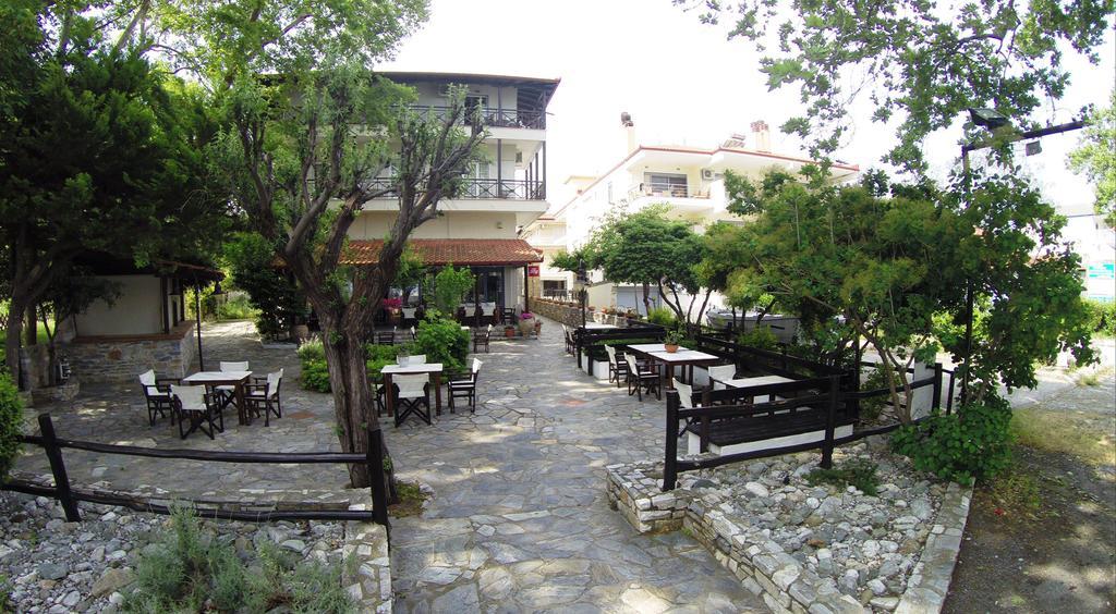 Hotel Morfeas プラタモナス エクステリア 写真
